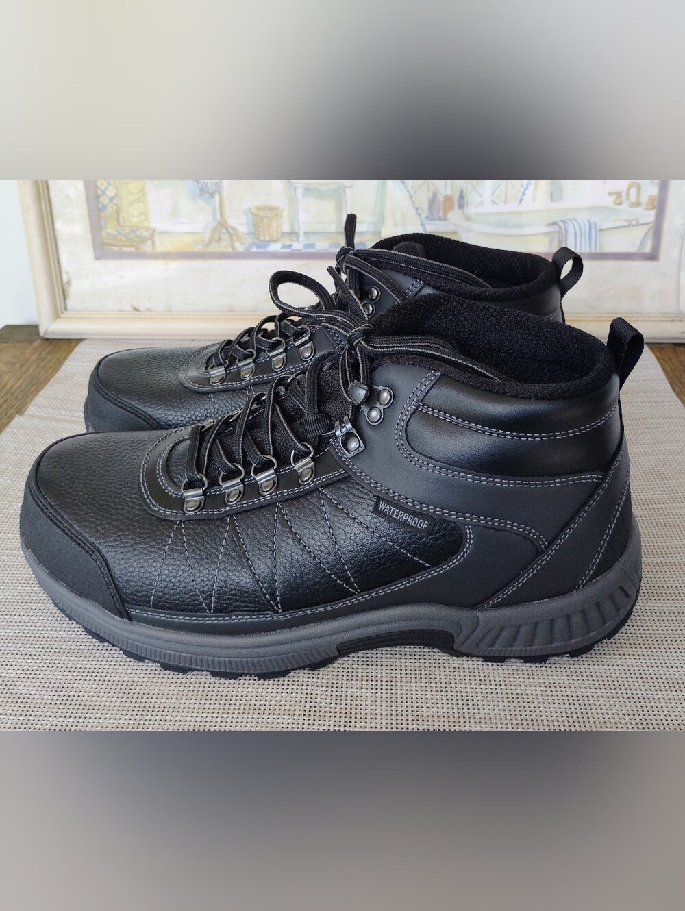 Men's OrthoFeet "Hunter" Black Leather Waterproof Boots. Extra Wide. Size 8.5 6E